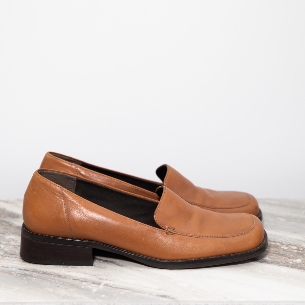 Vintage Slip-on loafers with Square toe